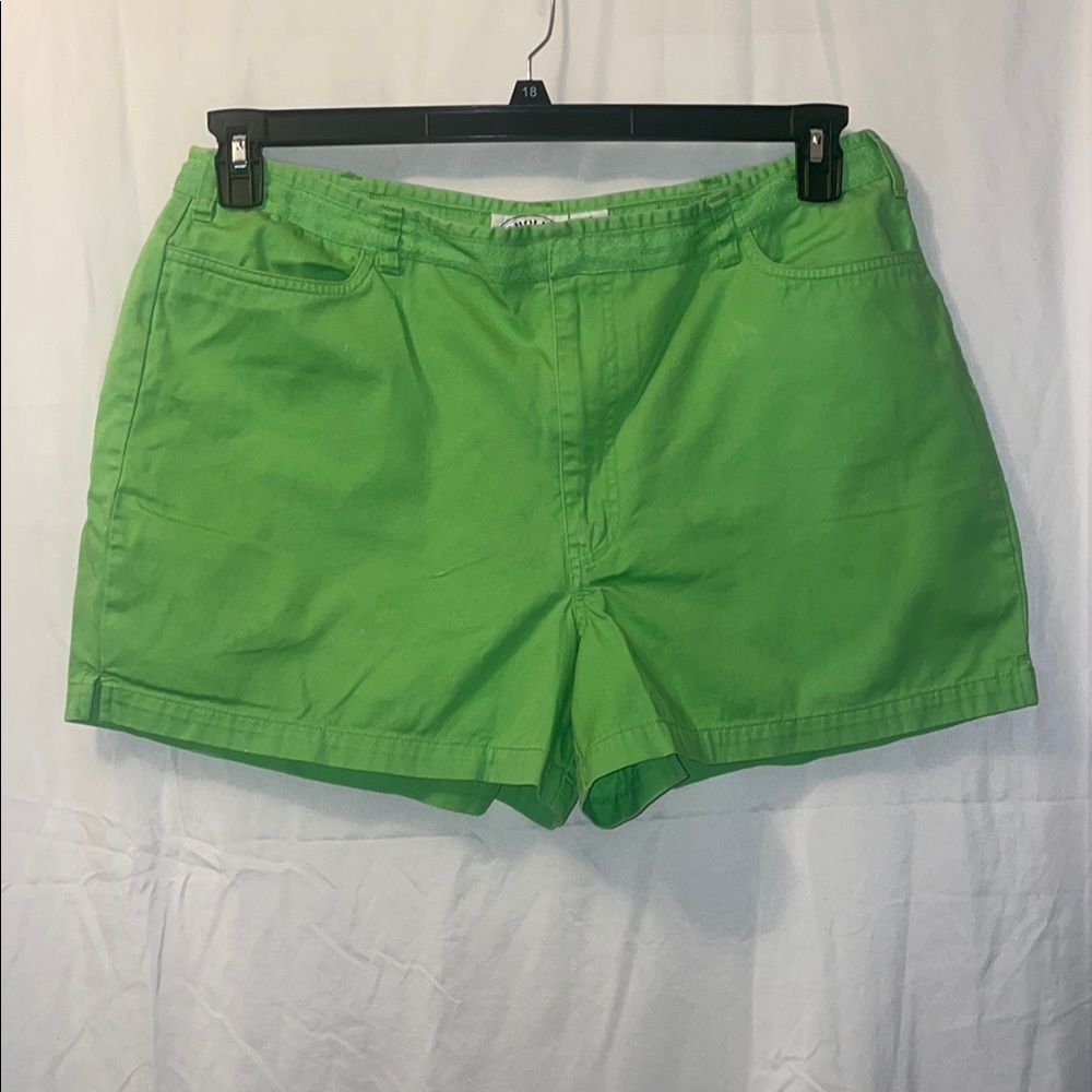Green Women's Shorts size 18